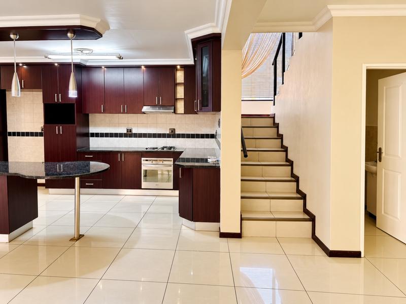 3 Bedroom Property for Sale in Langenhovenpark Free State